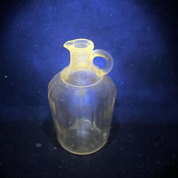 LOT 2 Vintage Glass Jugs Syrup Bottle w/Pour Spout & Handle-Paneled Glass-UV - Picture 2 of 15